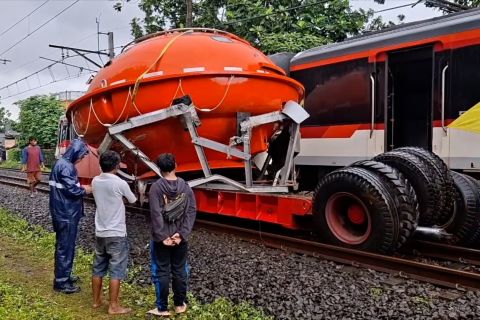 Kereta bandara tertemper truk di Poris, polisi rekayasa lalu lintas