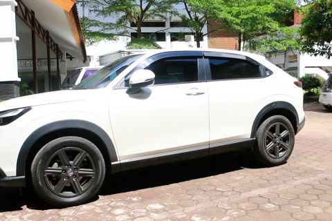 Pemprov NTB uraikan alasan sewa mobil listrik untuk kendaraan dinas