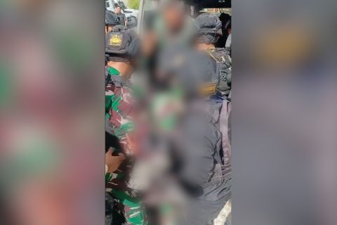 Seorang prajurit TNI gugur dalam kontak senjata di Freeport Mimika