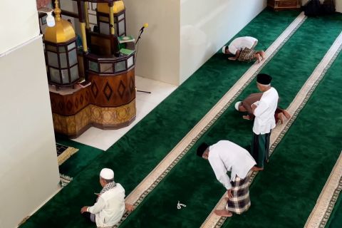 Masyarakat terdampak bencana selenggarakan&nbsp;shalat&nbsp;40 hari