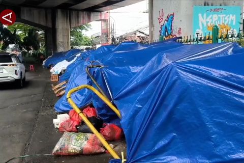 Presiden minta kepala daerah atasi sampah demi tingkatkan pariwisata
