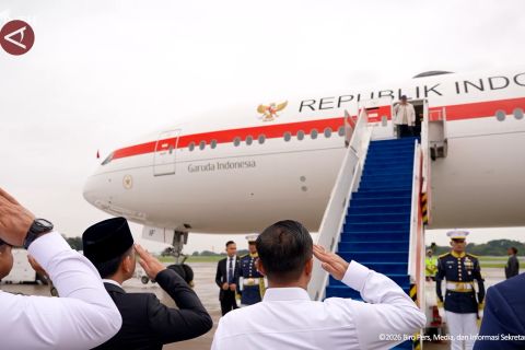 Bertolak ke AS, Prabowo bahas kerja sama lintas bidang dengan Trump