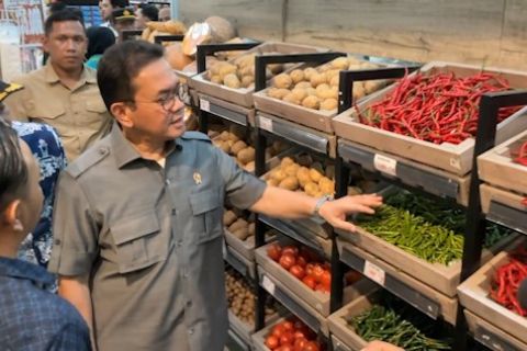 Mendag temukan harga bahan pokok di Tebing Tinggi di bawah HET