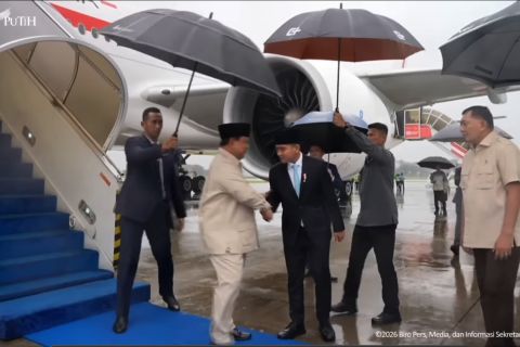 Prabowo tiba di Tanah Air usai lawatan ke AS dan Timur Tengah