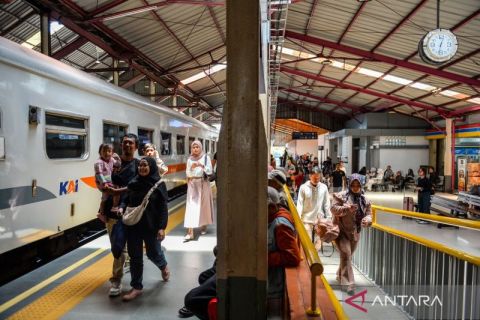 Mudik awal di Stasiun Kiaracondong Bandung