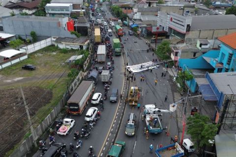 Dampak angin puting beliung di Sidoarjo
