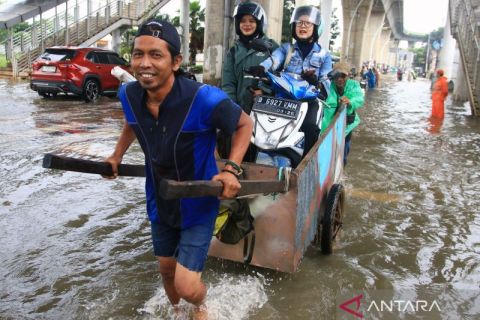 Banjir di Jalan Ciledug Raya Jakarta