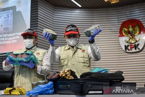 KPK tetapkan lima orang sebagai tersangka dalam OTT kasus suap proyek di Bengkulu