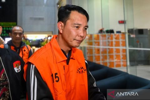 KPK tahan Bupati Rejang Lebong yang terjaring operasi tangkap tangan