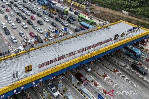 H-4 Lebaran, 21.329 kendaraan masuk GT Kalikangkung Semarang