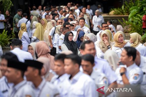 Hari pertama kerja, ASN DKI Jakarta ikuti halalbihalal