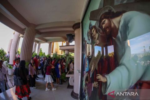 Misa Minggu Palma di Manokwari