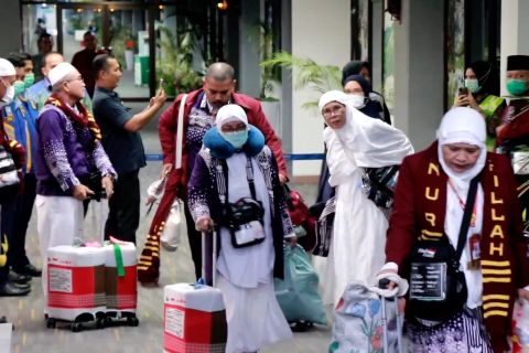 Layanan pesawat carter umrah dari BIM tunggu hasil evaluasi Kemenhub