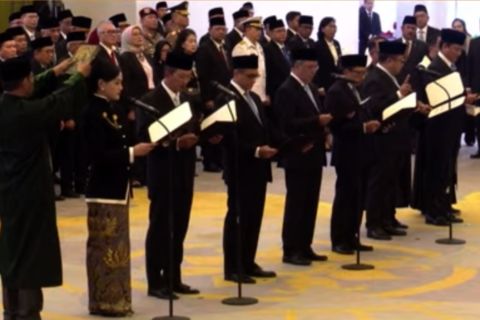 ADK OJK 2026-2031 resmi menjabat usai ucapkan sumpah jabatan