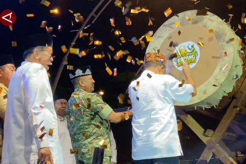 Lima ribu warga Kupang ikuti pawai malam takbiran rayakan keragaman