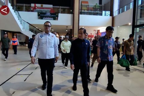 Menteri Lingkungan Hidup tekankan pentingnya kelola sampah di terminal