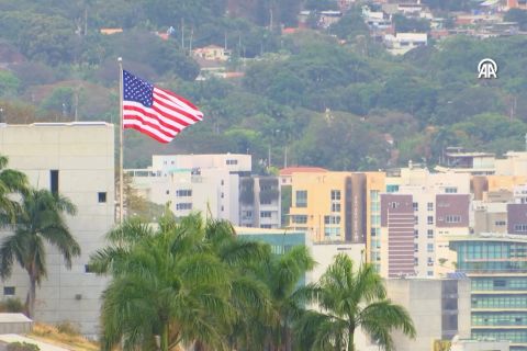 Hubungan diplomatik pulih, bendera AS kembali berkibar di Venezuela