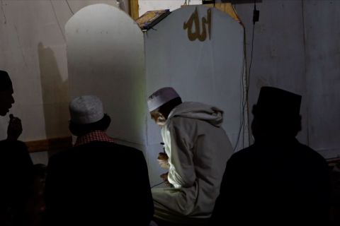Iktikaf masjid darurat, jaga nyala iman di tengah gelapnya ujian