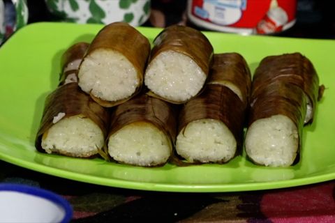 Kebersamaan dan rasa syukur di balik pembuatan lemang