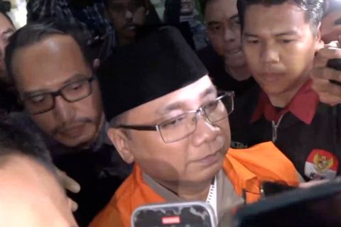 KPK periksa Yaqut dan stafsus guna dalami peran kedua tersangka