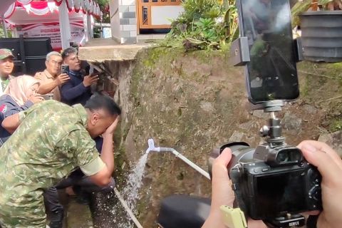 Krisis air bersih di Cisuru teratasi berkat bantuan Kodim 0623 Cilegon