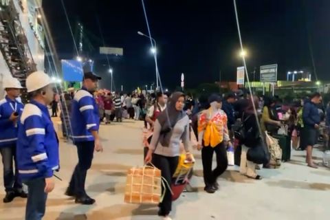 KSOP Teluk Palu catat hilir mudik penumpang Lebaran turun 14 persen