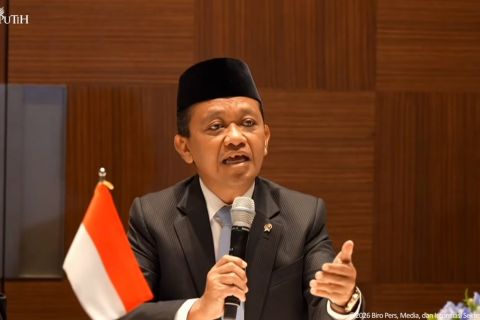 Menteri Bahlil ajak masyarakat konsumsi BBM dengan wajar dan bijak