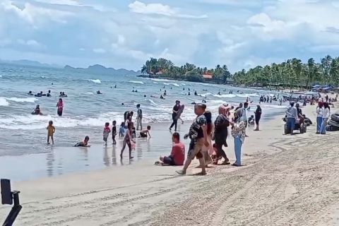 Pemprov Banten targetkan 1,6 juta kunjungan wisatawan