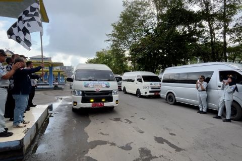 Pemprov Kalsel kerahkan 27 armada mini bus dalam program mudik gratis