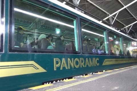 Penumpang kereta wisata naik lebih dari 60 persen saat mudik