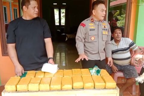 Polisi amankan 21 kg sabu tak berpemilik temuan nelayan di Belitung