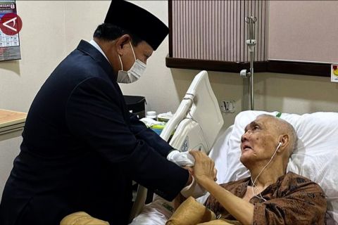 Sampaikan duka cita, Mensesneg sebut Try Sutrisno putra terbaik bangsa