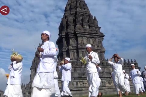 Umat Hindu di Prambanan awali Nyepi dengan ritual penyucian diri
