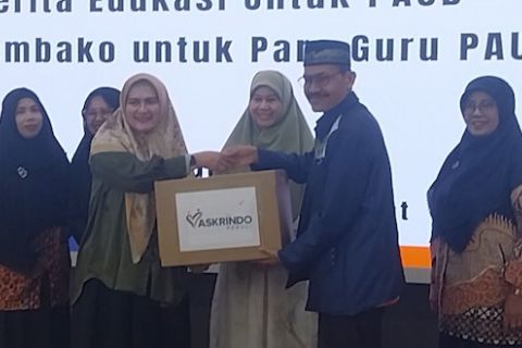 PAUD terdampak bencana di Sumbar dapat alat permainan edukatif baru