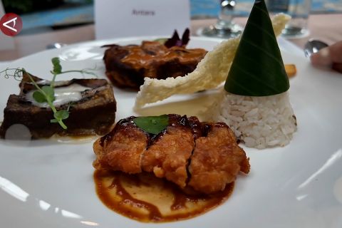 Menelusuri kisah Habibie-Ainun melalui sajian nusantara