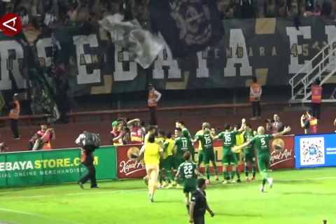 Rivera selamatkan Persebaya dari kekalahan saat imbangi Persib 2-2