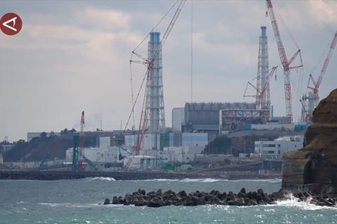 Pembuangan limbah nuklir Fukushima berlanjut di tengah protes
