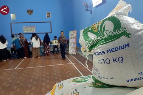 Bantuan pangan jangkau 5,6 juta keluarga di Jawa Timur