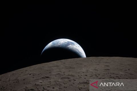 Begini potret Bumi dan Bulan dari pesawat ruang angkasa Orion