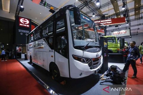 Pameran GIICOMVEC 2026 tampilkan beragam kendaraan komersial dengan teknologi terkini