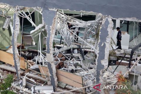 Ledakan di area olahraga padel, diduga akibat kebocoran tabung gas elpiji