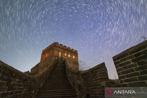 Saat kilauan bintang hiasi Tembok Besar China
