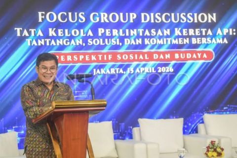 FGD Tata kelola perlintasan kereta api