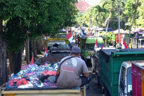 Pembuangan sampah organik ke TPA Suwung diizinkan secara terbatas
