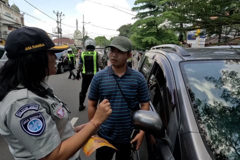 Pemeriksaan PKB di Bogor sasar kendaraan roda empat penunggak pajak