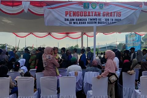 Pengobatan gratis tandai dimulainya TMMD ke-128 di Kota Cilegon