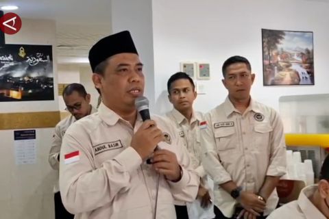 Petugas haji bandara jadi garda terdepan pelayanan jamaah calon haji