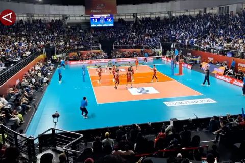 Gresik Phonska puncaki klasemen final four usai bekuk Electric PLN