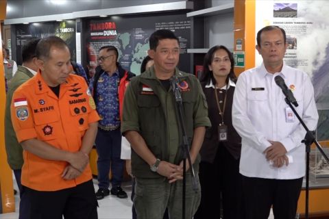 BMKG catat 93 kali gempa susulan usai gempa M7,6 Sulut-Malut