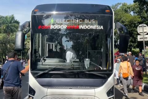 Bus listrik gratis Bojonggede-Sentul City mulai diuji coba
